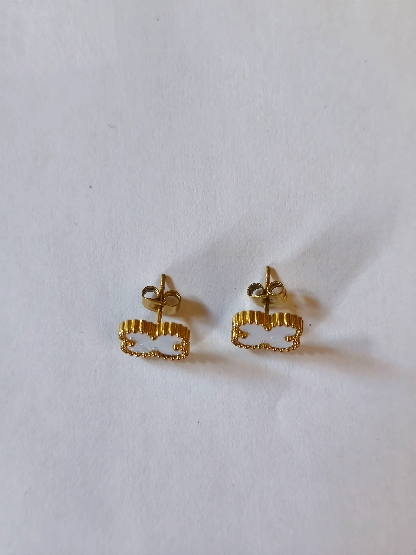 Conjunto de gargantilha pulseira e brincos de trevo com corrente dourada inalterável – photo 5